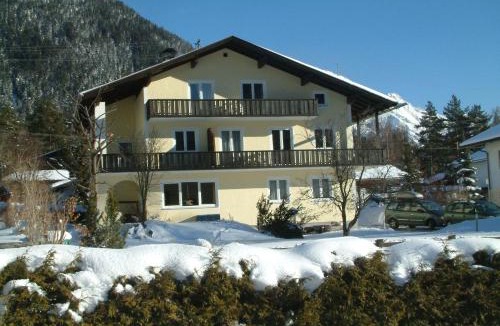 Obsteig Apartment | Appartementhaus Bergland