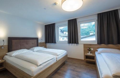 Mathon Apartment | Chasa Allegria