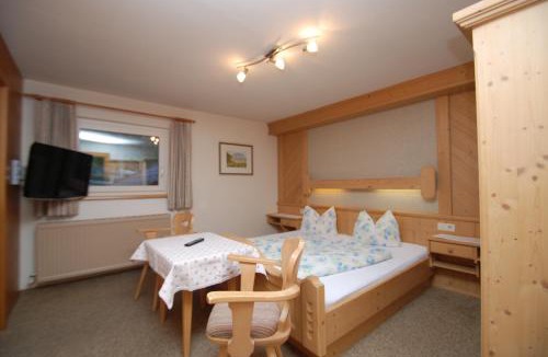 Bichlbach Apartment | Ferienwohnung Pension Tirol