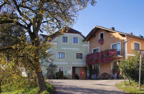 Artstetten House | Willi's Bauernhof