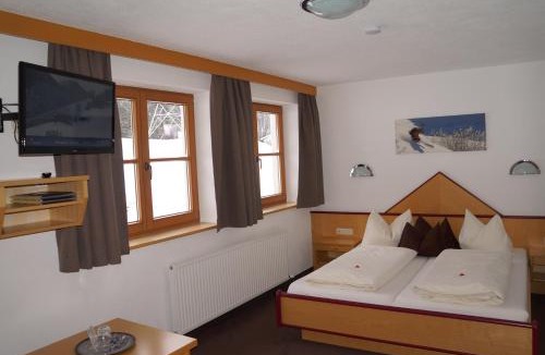 Sankt Anton am Arlberg House | Pension Strolz