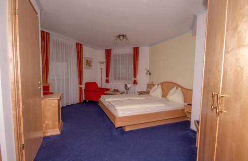 Hinterthal Hotel | Berg & SPA Hotel Urslauerhof