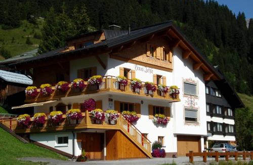 Lech am Arlberg House | Haus Jehle