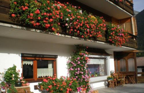 Laehn House | Alpenhof "alt Lähn"