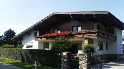 Igls Bed & Breakfast | Haus Angelika - bed & breakfast - Innsbruck/Igls