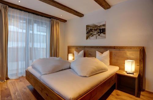 Pettneu am Arlberg Ski Chalet | Chalet Bella