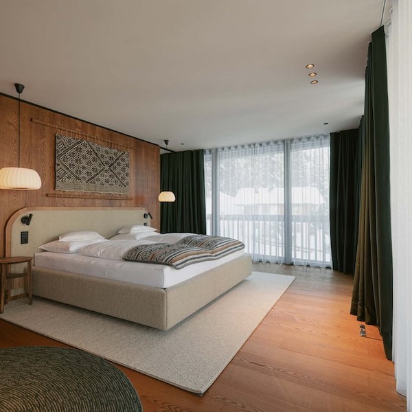 New Hotel Kristberg in Lech with Spa, outdoor pool and panoramic view