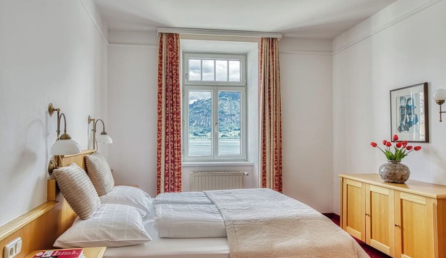 Romantik Residenz Ferienwohnungen Hotel Im Weissen Rössl