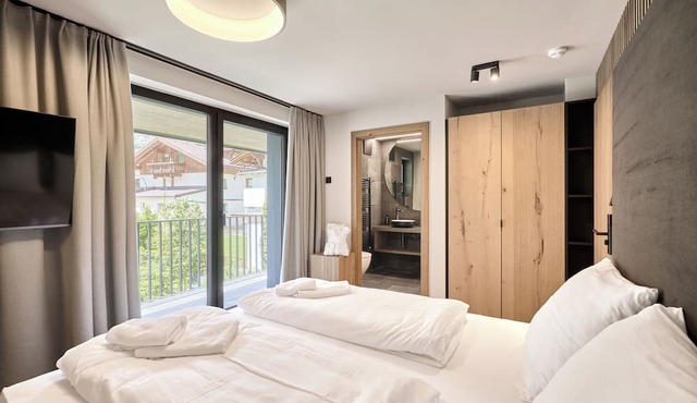 Chalet White Pearl by MYALPS