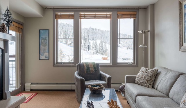 Zephyr Mountain Lodge 2315 | Ski In Ski Out | Walk To Base Area in Winter Park