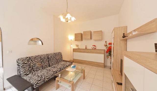 Apartment No. 12 in Vienna near Schönbrunn/Westbahnhof | Keyless Check-In