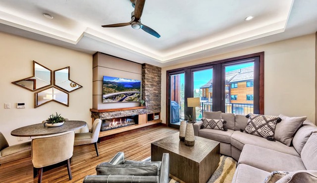 Zalanta #214 Modern 2BR Near Gondola in South Lake Tahoe