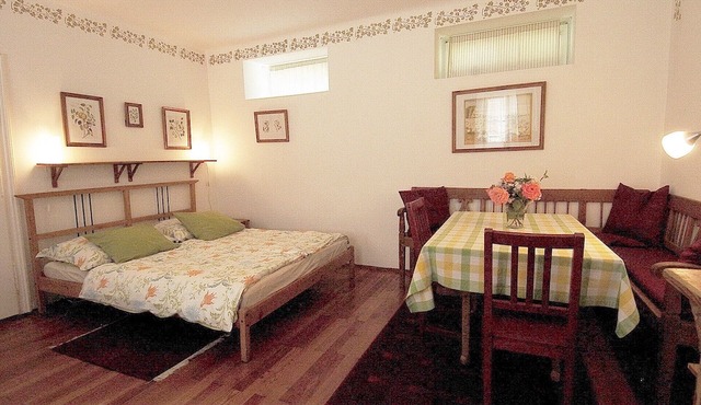 Apartment 'Bioweingut Hauerhof 99 -1' with Shared Garden, Wi-Fi and Air Conditioning
