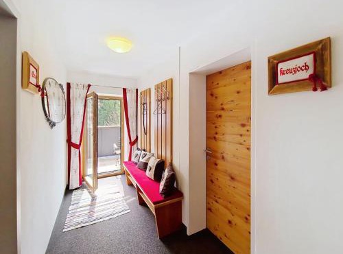 Apartment Naviser Hütte-3 by Interhome