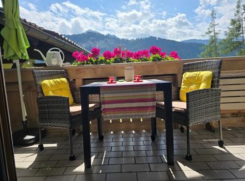 UNVERBAUTE PANORAMALAGE, Bergblick, Erholung, Komfort, Süd-Balkon, WOHNZIMMER, 2 SCHLAFZIMMER, ruhig