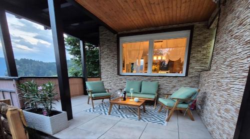 Casa Bella Vista Apartment with Panoramic Views and Sauna near Red Bull Ring Spielberg