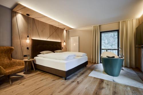 VALARA Alpine Art Hotel