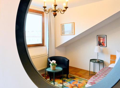 Charming Attic Apartment near Messe Wien and Center