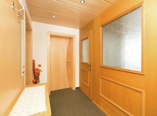 Apartment in Ski Paradise near Trails
