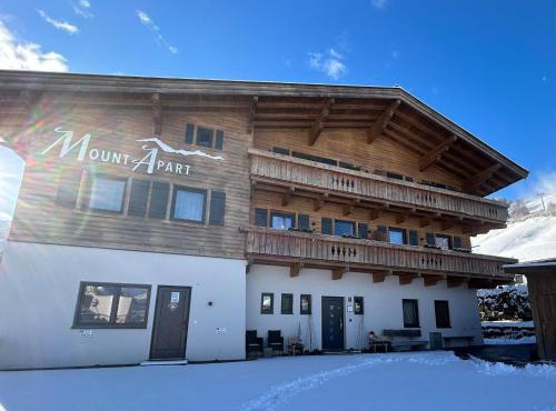 Apartment in Jochberg with ski-in out