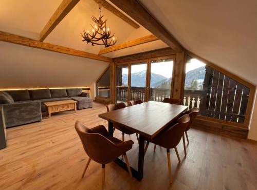 Nockalm Cottage