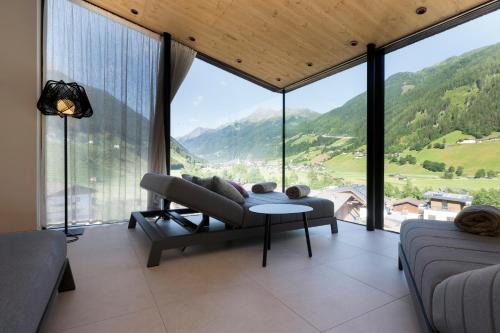ELVA PREMIUM APARTMENT HOTEL inklusive Sommerpass STUBAI SUPER CARD