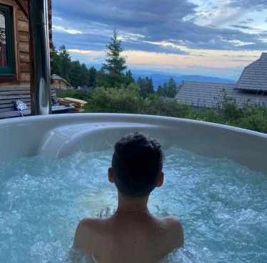 Chalet mit Sauna und Hot Tub