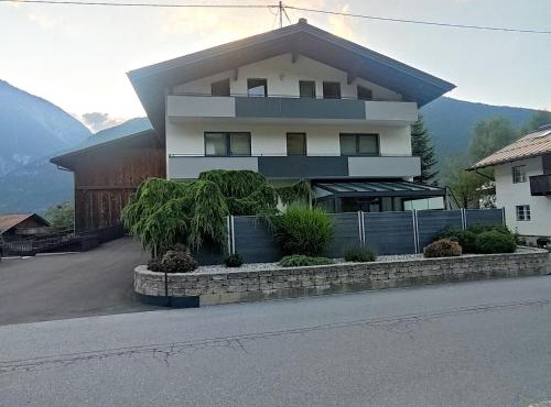 Groassehof Haus Gstrein Ferienwohnung 2