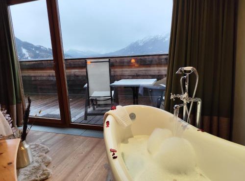 Wellness Aparthotel Panorama Alpin - Ferienwohnungen Jerzens im Pitztal