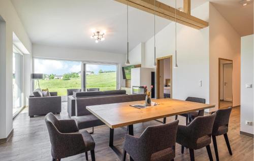 Villa Mit Pool In Stegersbach