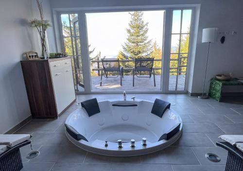 1A Chalet Koralpe Wandern, Grillen mit Sauna und Wellness