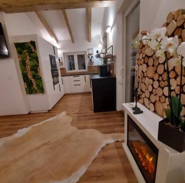 AusZeit Steiraland Penthouse 9 mit großen Balkon und Parkplatz