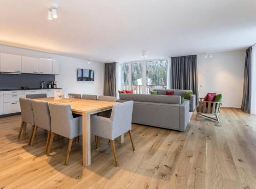 All-Suite Resort Paznaun Silvretta Premium Card Ende Juni bis Anfang Oktober inkludiert