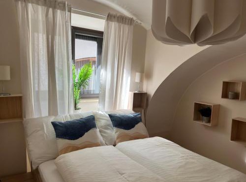 Stylische Gartenwohnung mit Bergblick