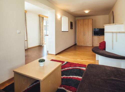 Apartment Ladis-6 by Interhome