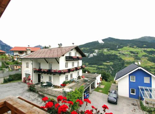 Apartment in Hochgallmigg near Ski Lift