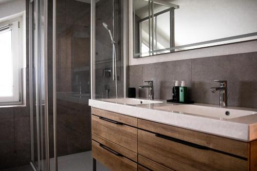 Apartment Pult