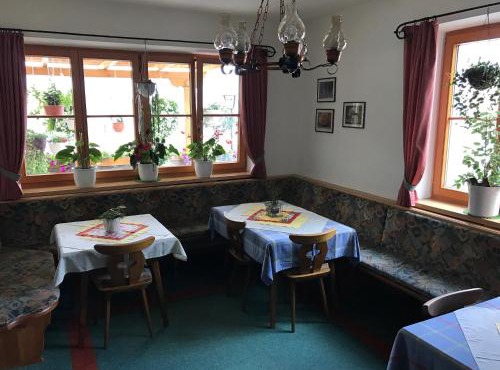 Pension Burgschroffen