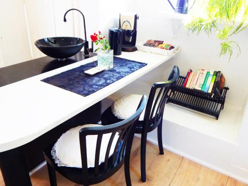 Ferienhaus Black White 